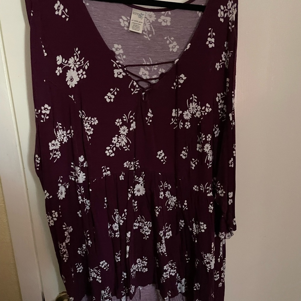 Time and Tru Blouse